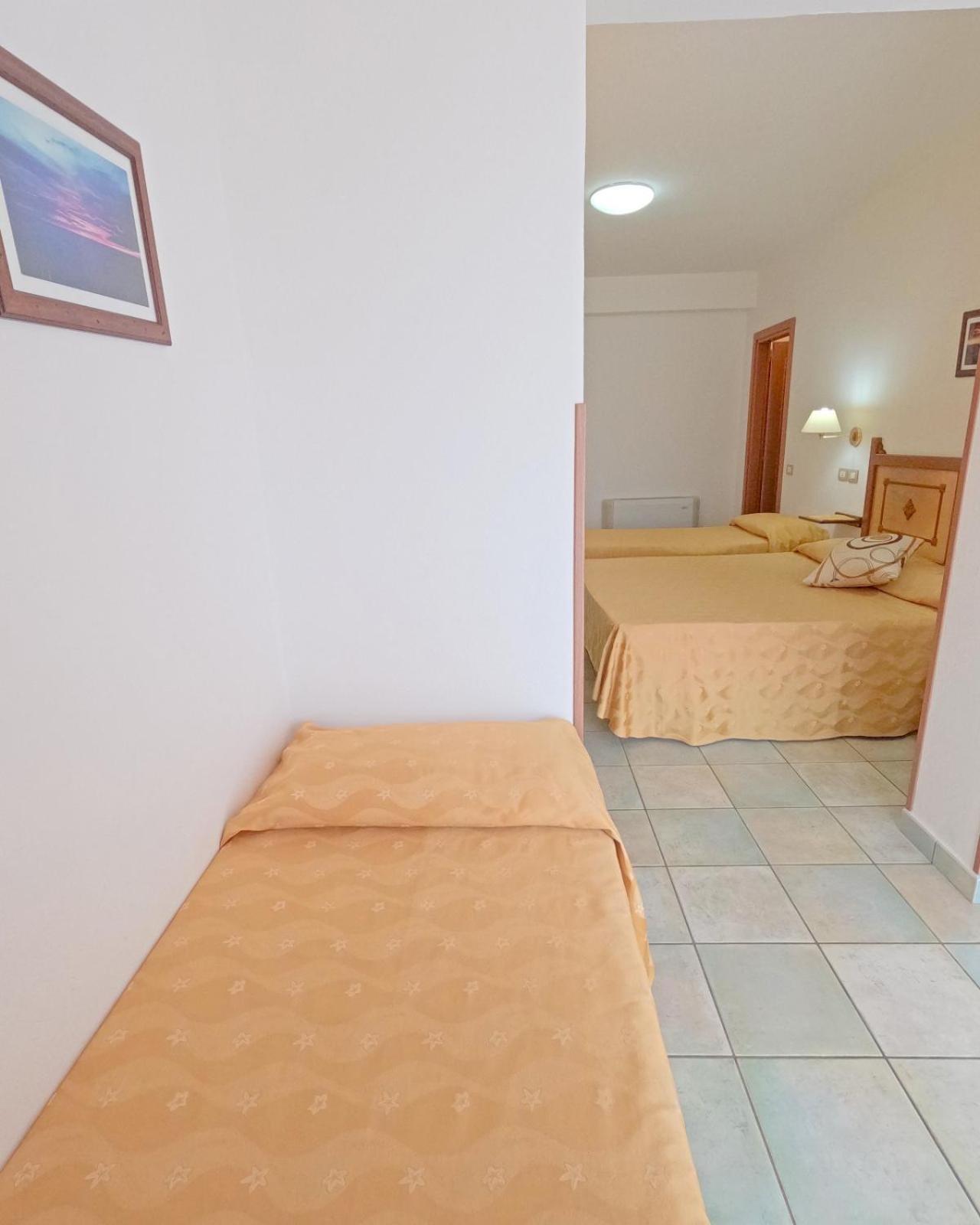 Hotel La Playa Cala Gonone Bagian luar foto